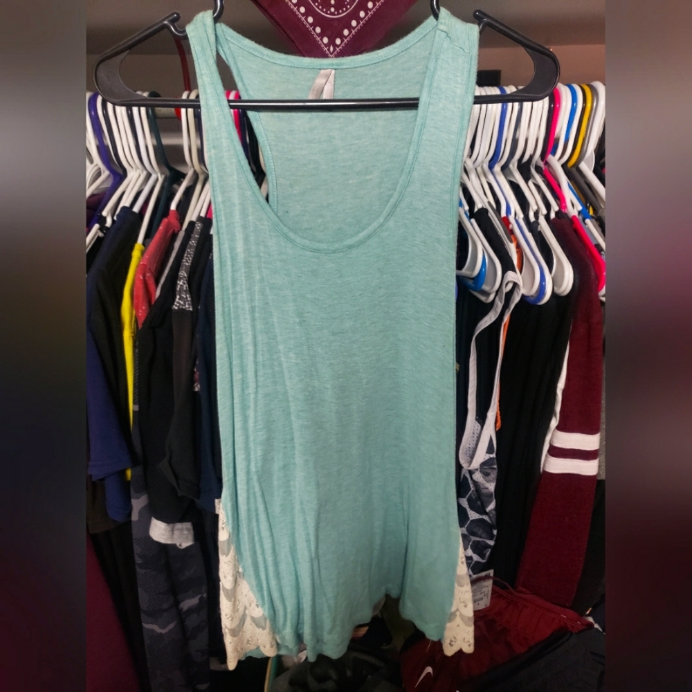 Womans Vanity Shirt size medium